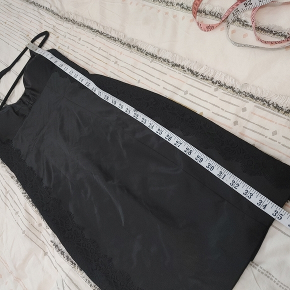 Guess satin and lace bodycon little black dress size 3 - Picture 16 of 16